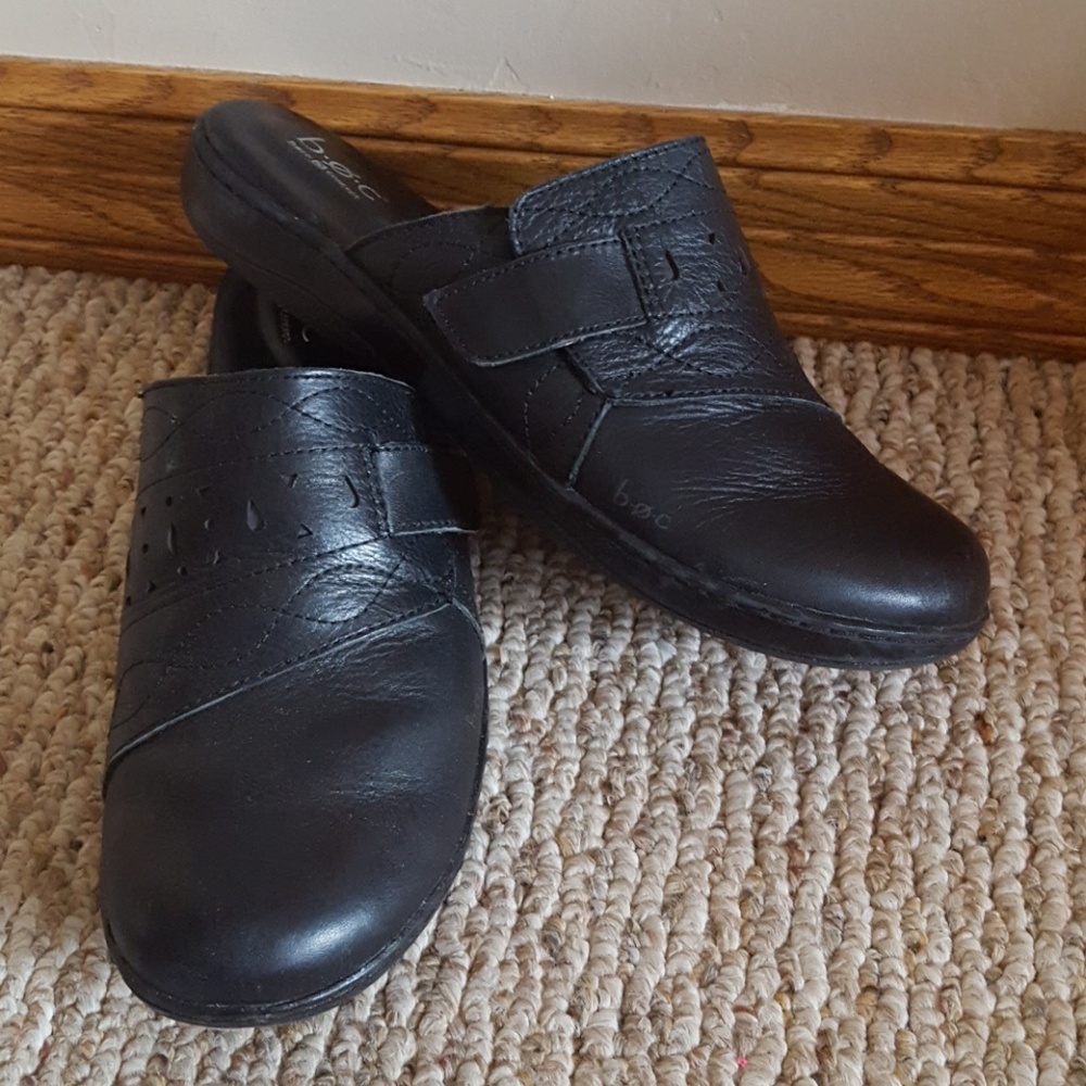 Born black leather slip-on clogs