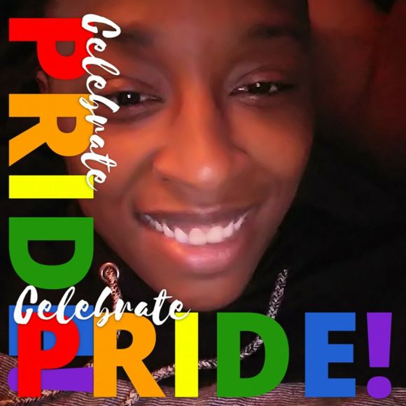 Meet your Posher, Constance - Picture 1 of 1