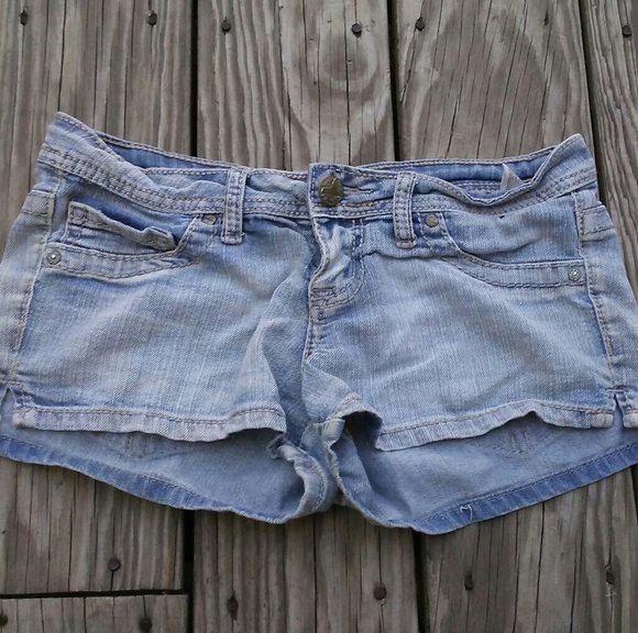 Jean shorts - Picture 1 of 6