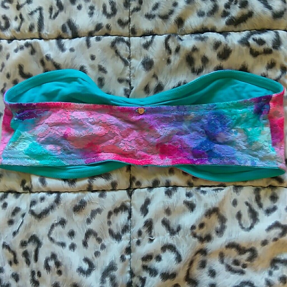 VS Pink Bandeau - Picture 2 of 2