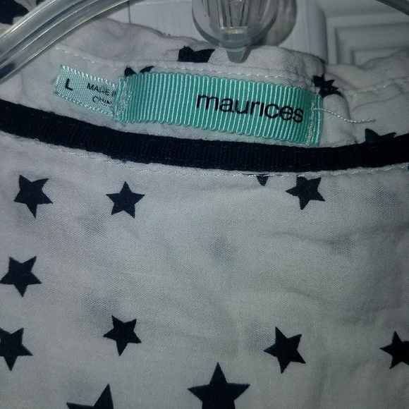 Maurices Sleeveless Button Up - Picture 2 of 2