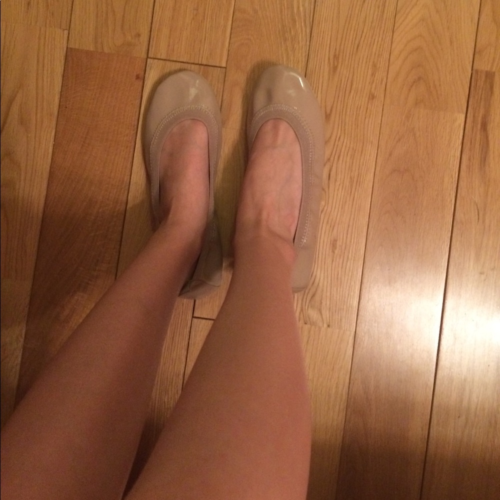 Neutral flats