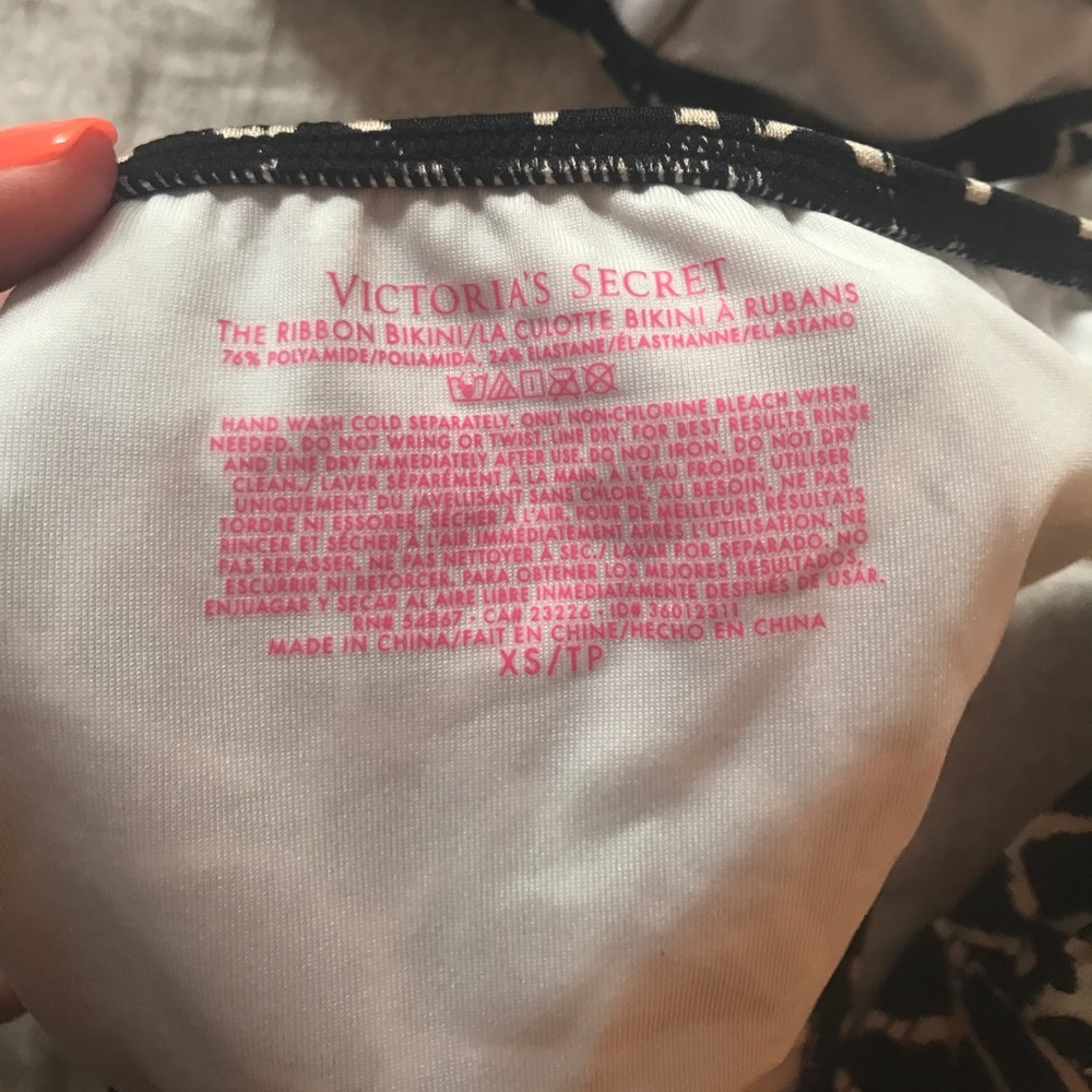 VS bikini - Picture 3 of 4