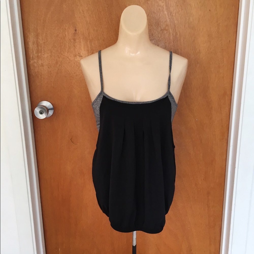 Tank top with sports bra