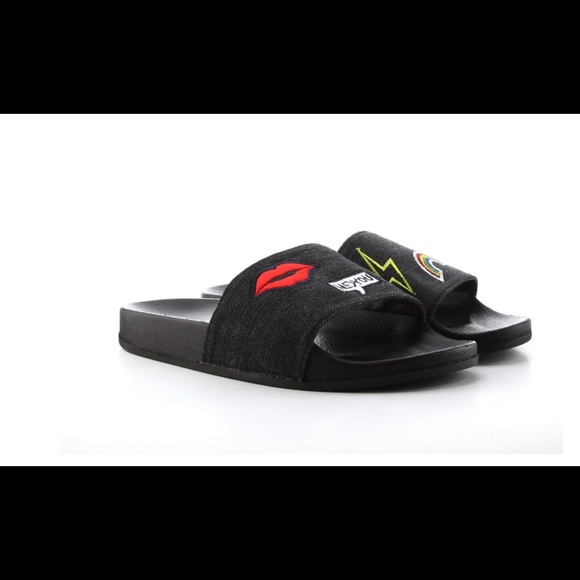 3 5*Ratings🚨Denim Black patchwork Slides - Picture 4 of 6