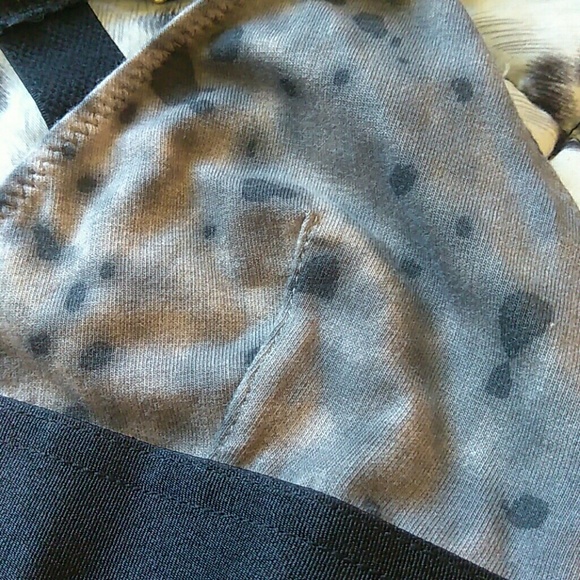 Bralette with Gold Hardware Front Hook Closure - Picture 3 of 3