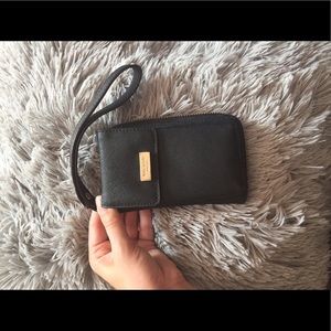 Kate Spade. Phone case wristlet.