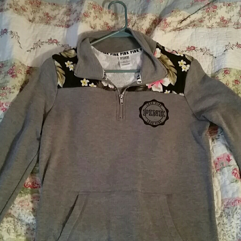 VS Pink half zip