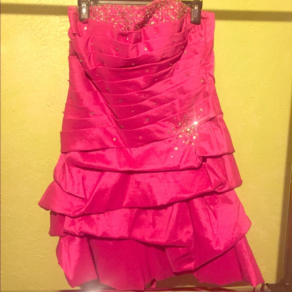 Prom /Pageant Dress Size XL Fits M-XL