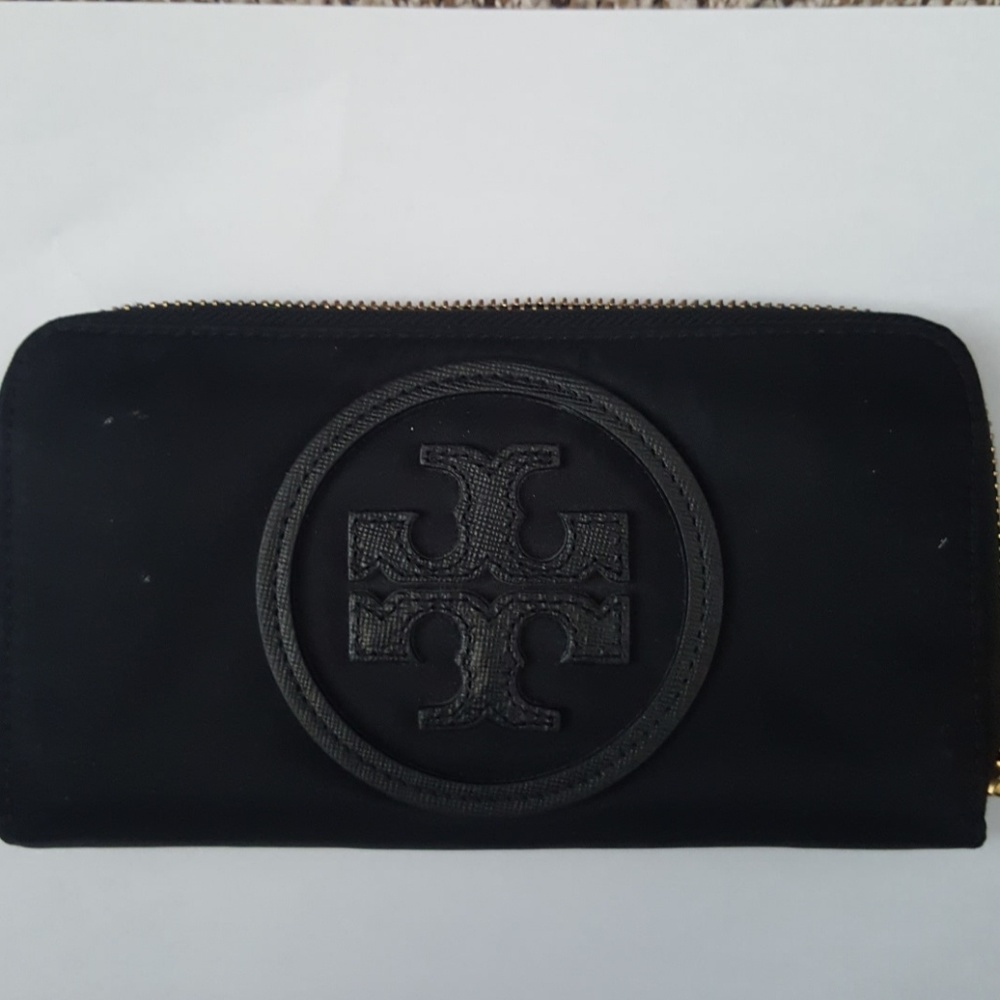 Tory Burch Wallet