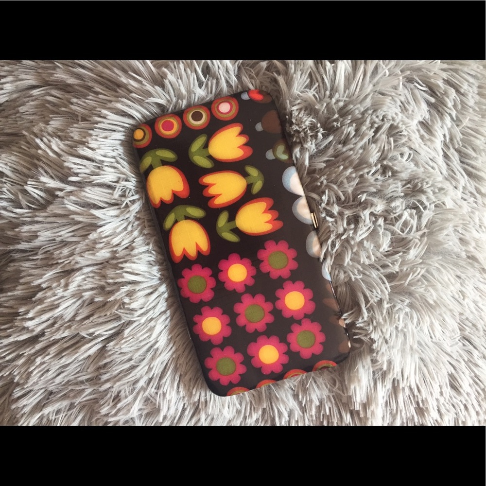 Flower print wallet.