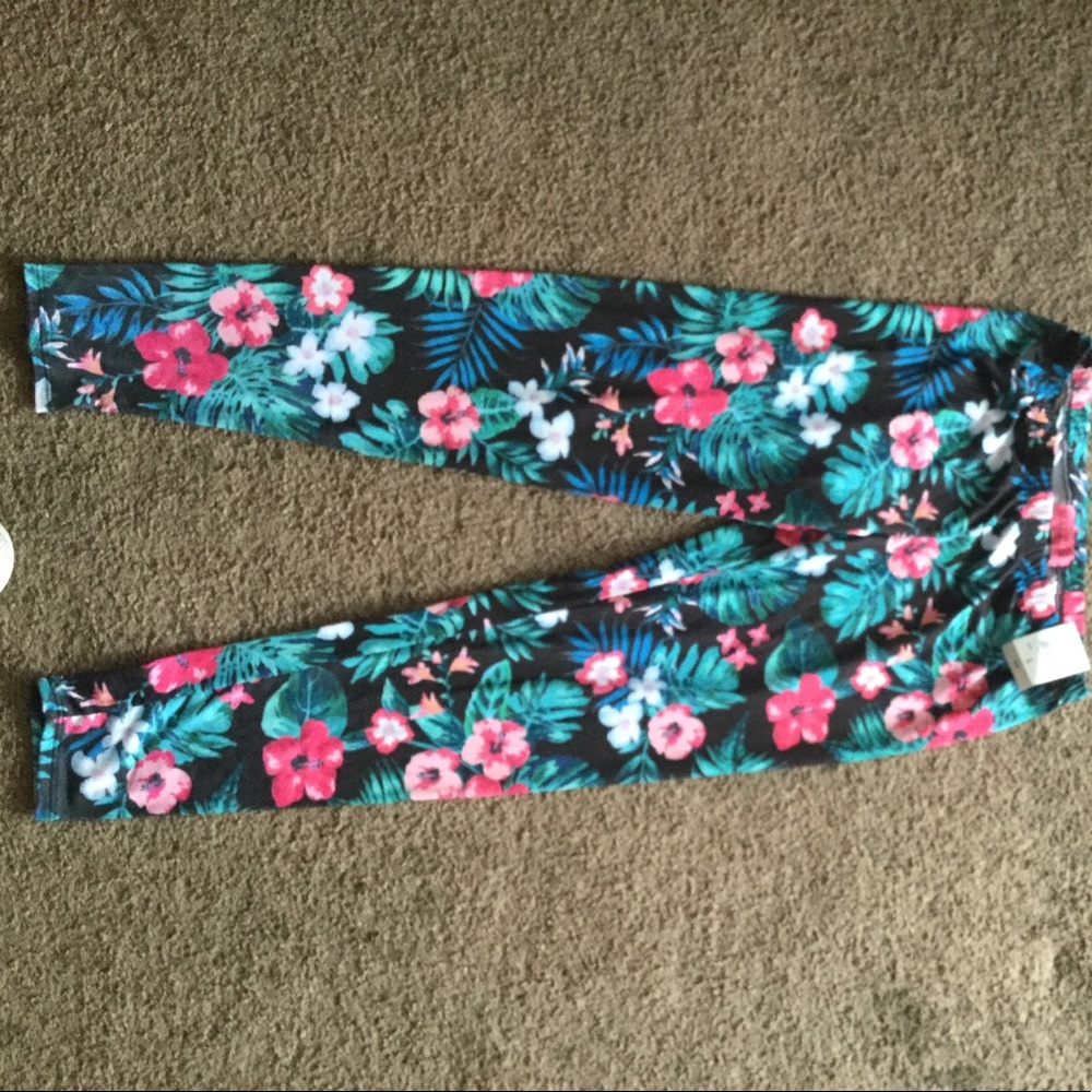 Floral tights