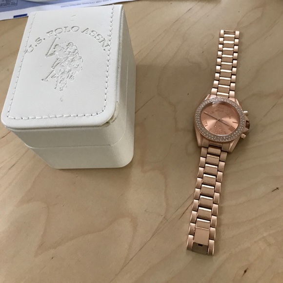 U.S POLO ASSN Gold watch - Picture 1 of 3