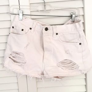 White Levi jean shorts