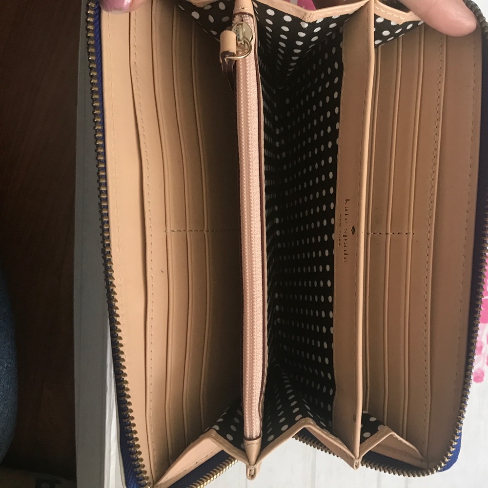 Kate Spade♠️ - Picture 3 of 5