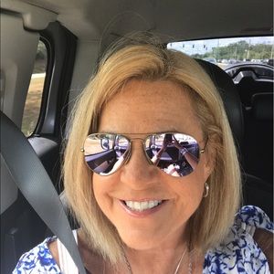 Meet your Posher, Dawn