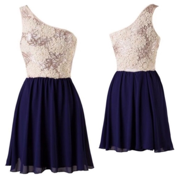 One Shoulder Navy Cream sequin chiffon dress. - Picture 3 of 6