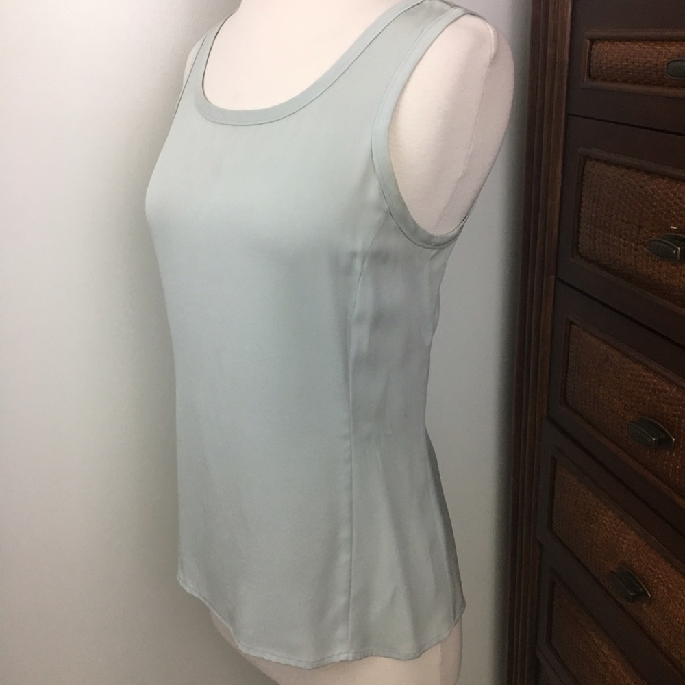 {Ann Taylor} Semi-Sheer Shell Top - Picture 6 of 7