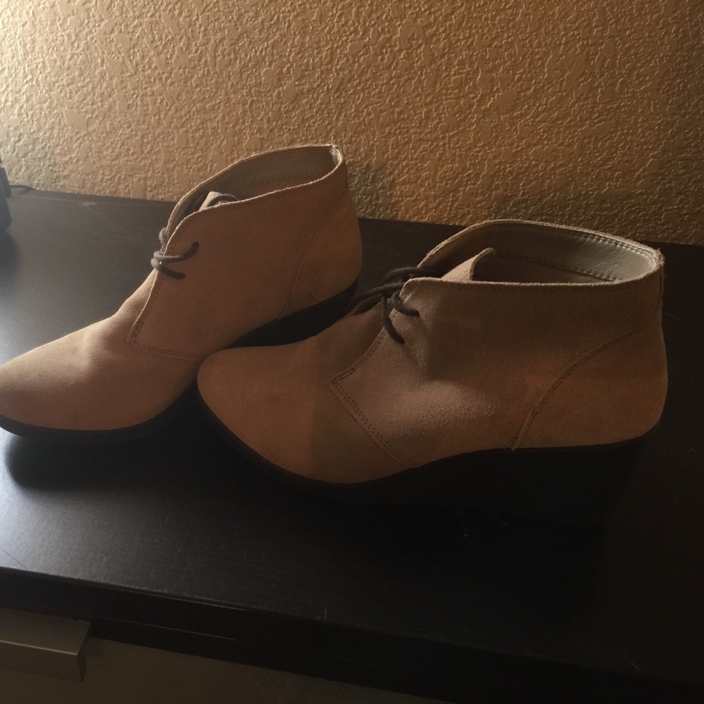 Crocs boots wedge