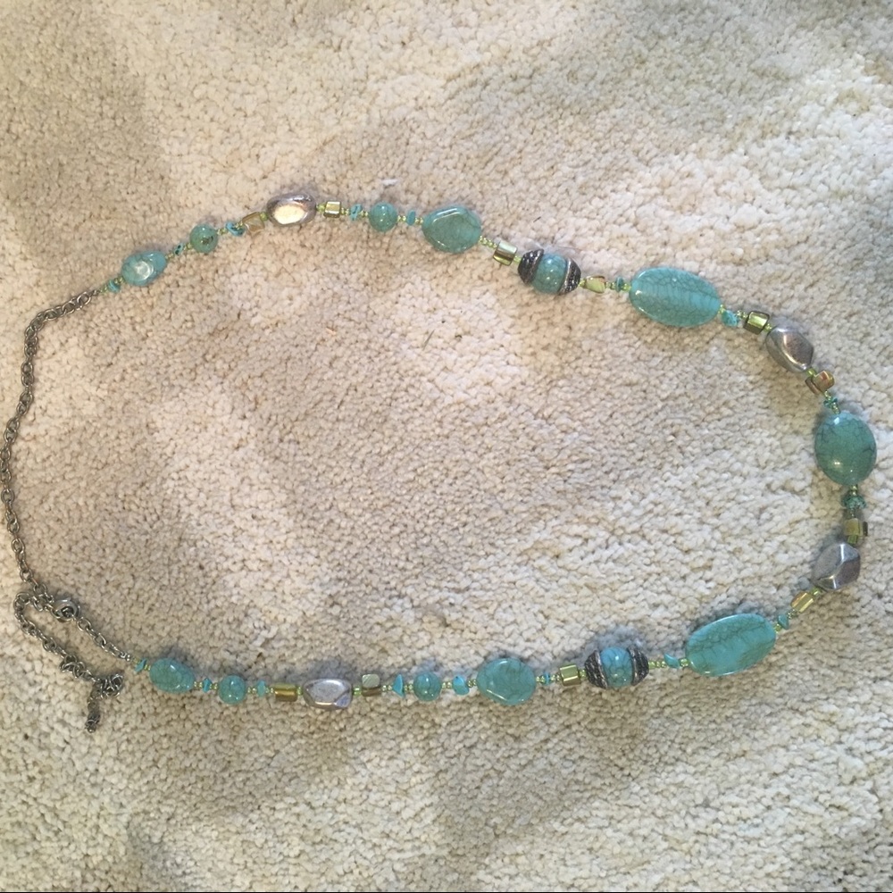 Beautiful teal beaded necklace