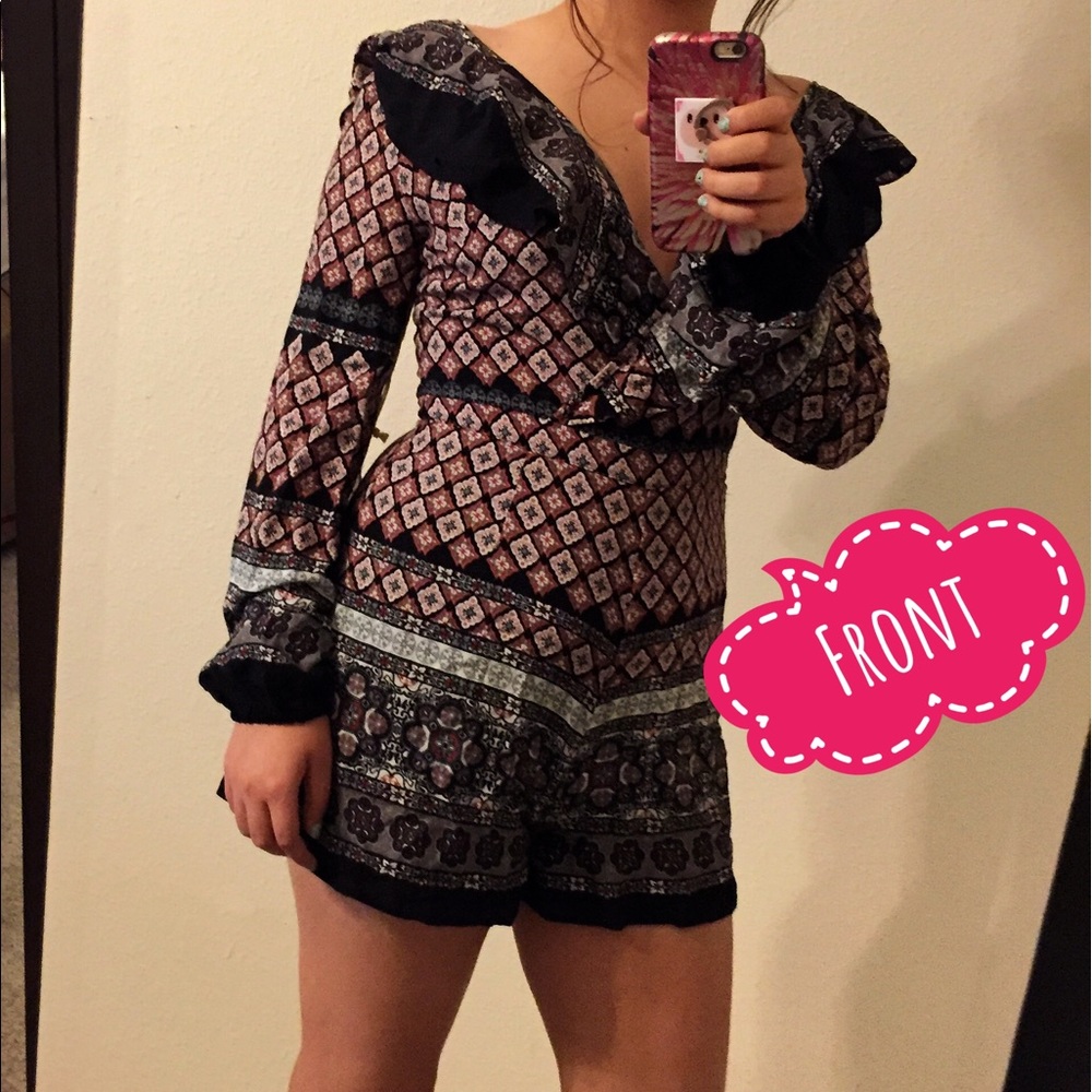 Printed Romper❣️ - Picture 2 of 4