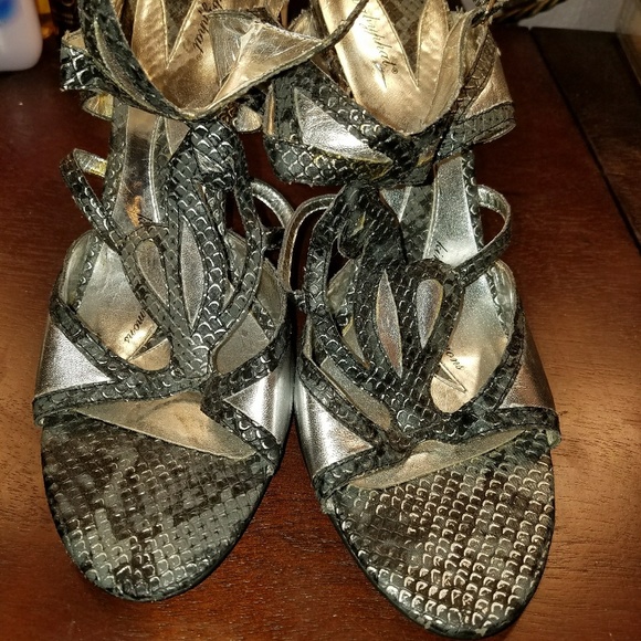 Silver & Black Strappy Sandals ***SOLD*** - Picture 1 of 8