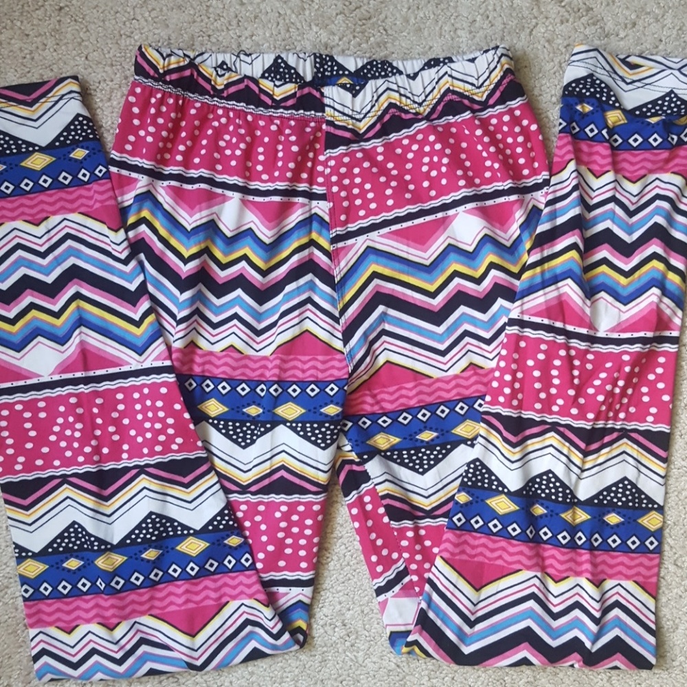 Buttery Soft Multicolor Chevron Leggings