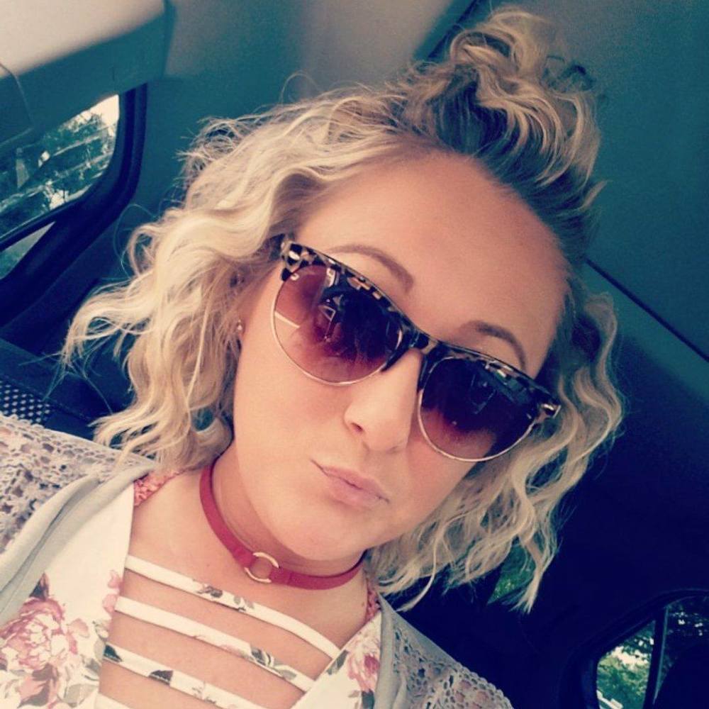 Meet your Posher, Chasity