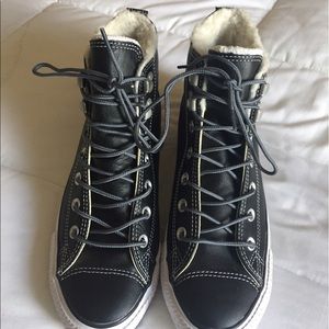 Black converse with wool on the inside