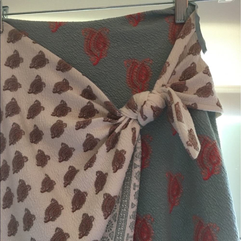 The MOST comfortable/unique/sexy skirt!!