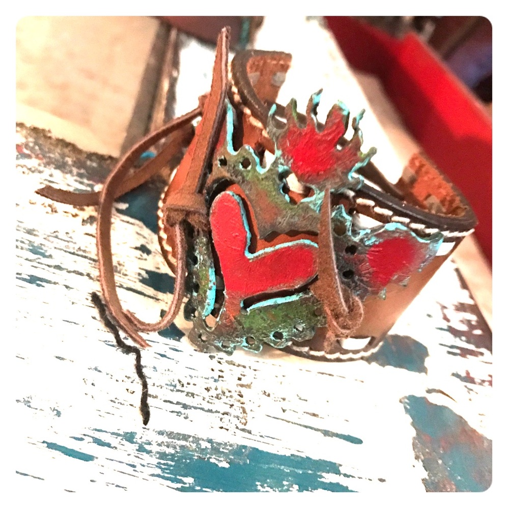 Sacred heart leather Cuff 💛