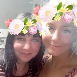 Meet your Posher, Kaley