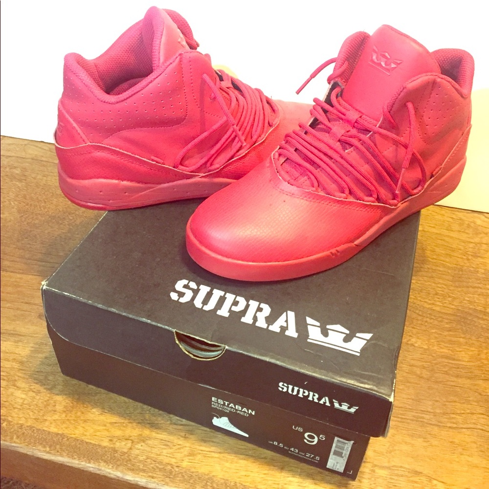 SUPRA Estaban red sneakers. 9.5