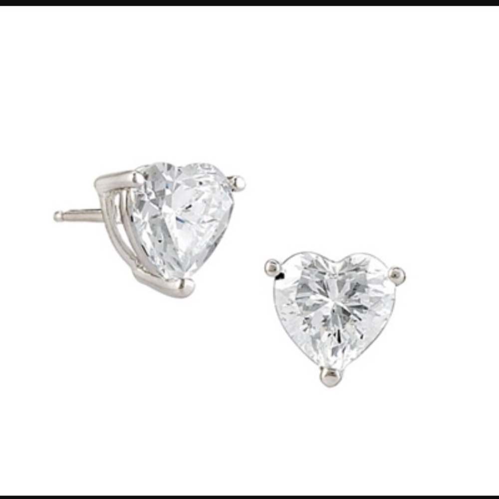 ✨Crislu Sterling Platinum Heart Earrings✨