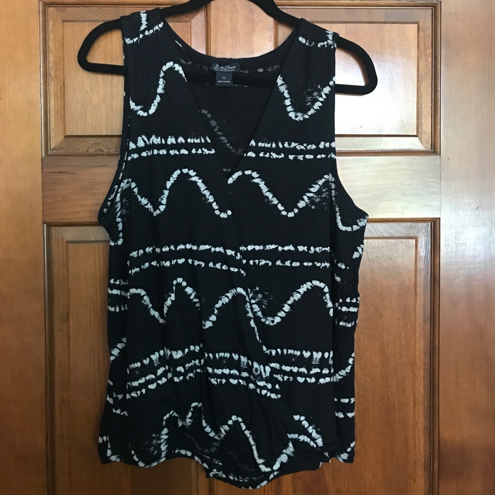 Luck brand flows cross front tank