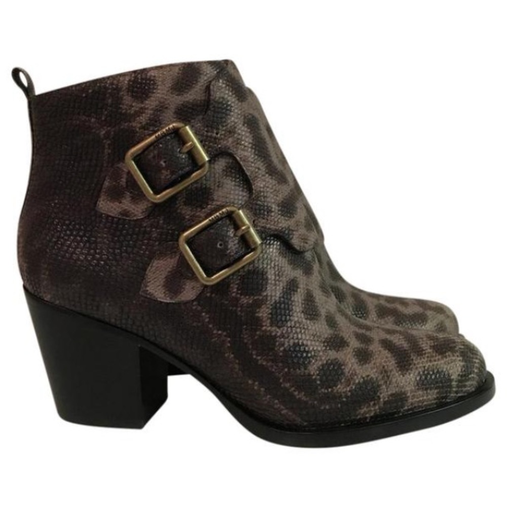 FLASH SALE: Marc Jacobs's snake print boots