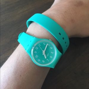 Wrap-around Turquoise Swatch