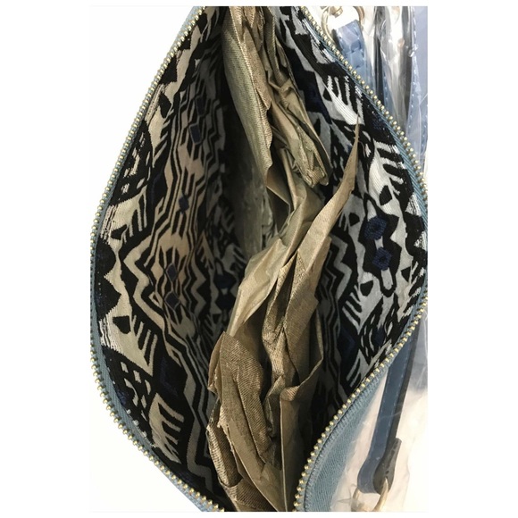 Floral embroidered Denim Bag - Picture 3 of 5