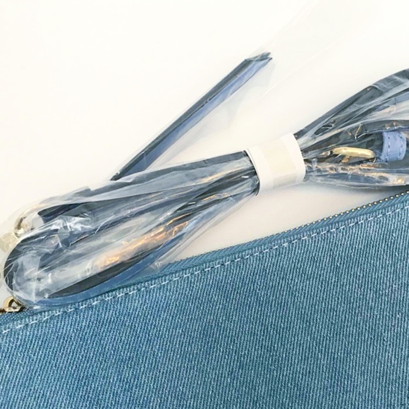 Floral embroidered Denim Bag - Picture 5 of 5