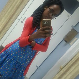 Meet your Posher, Aariona