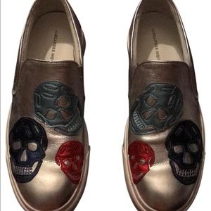 Alexander McQueen sneakers!! NEW!!ONLY WORN ONCE!!