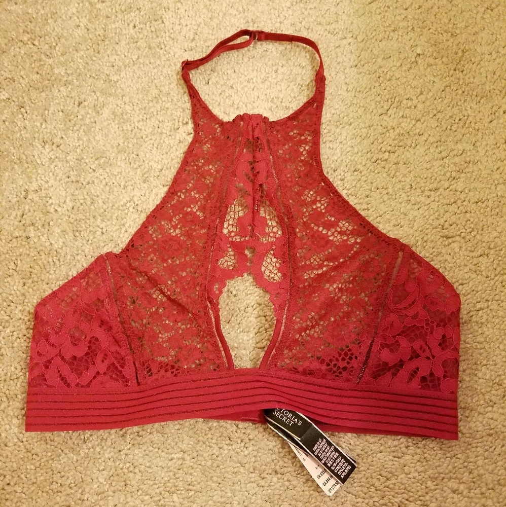 NEW Red Keyhole High-neck Bra. - Picture 5 of 6