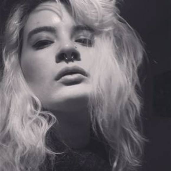 Meet your Posher, Joslin - Picture 1 of 1