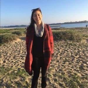 Meet your Posher, Naomi