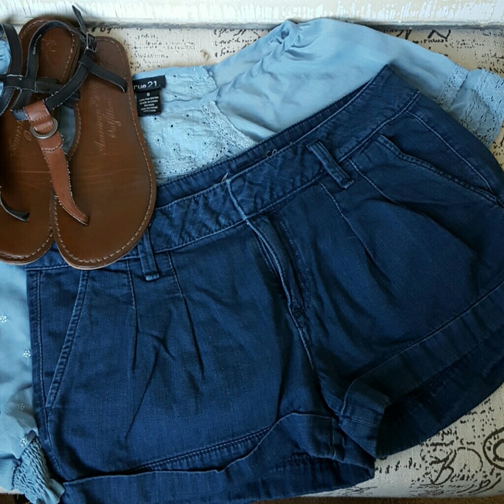 NWOT Beautiful AE Cotton Shorts