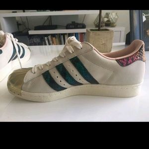 Brand new Adidas super star shoes