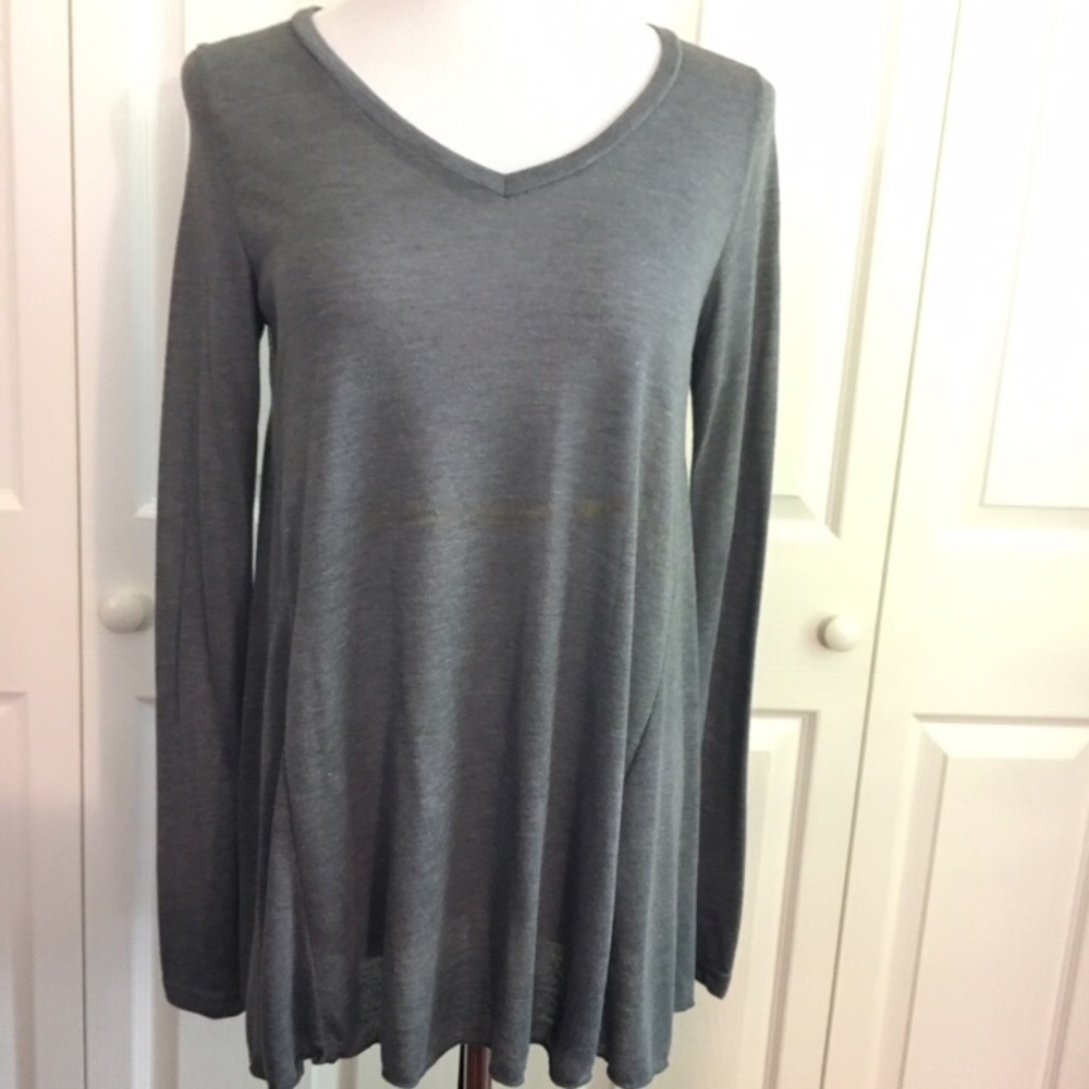 NWOT Lace Back Top