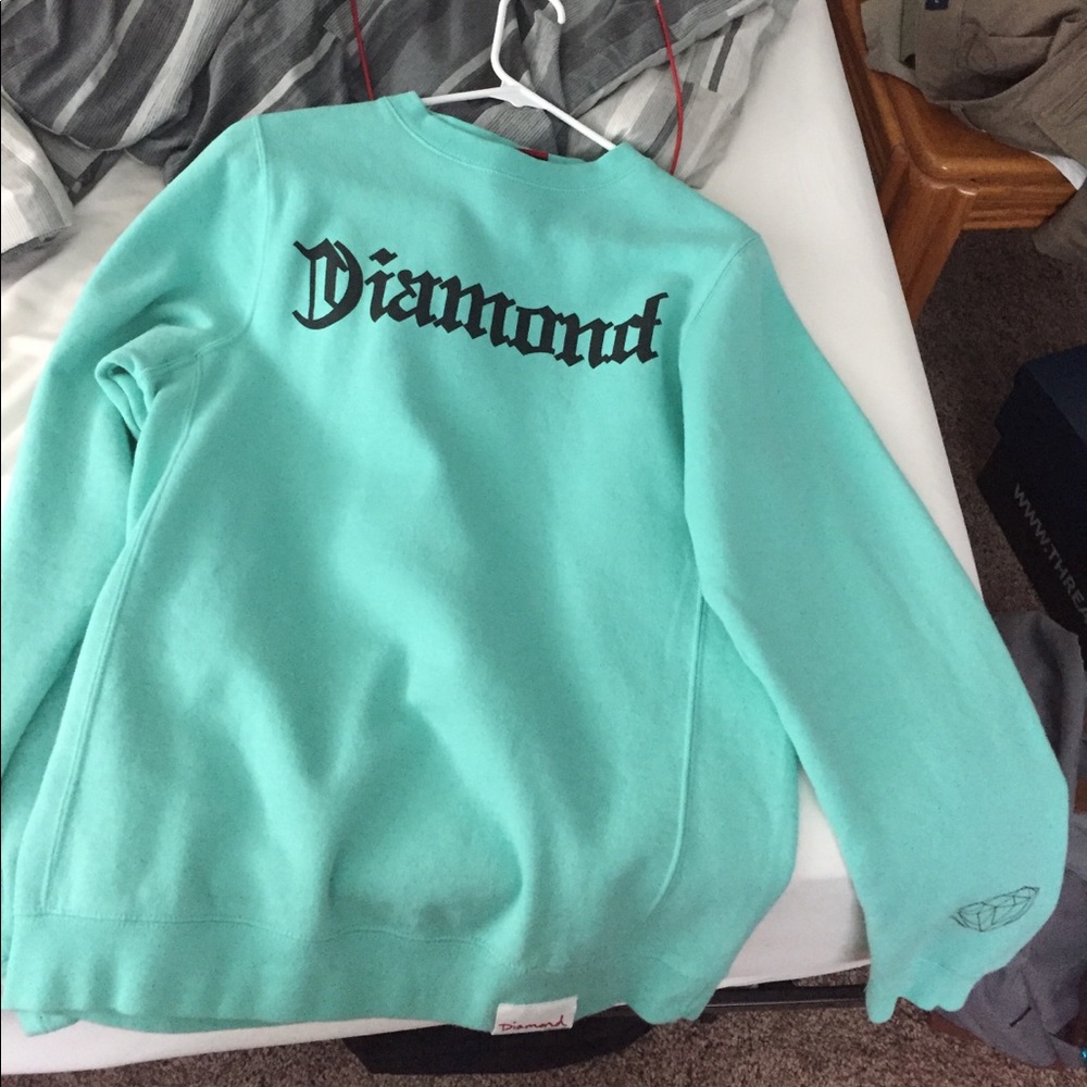 Diamond supply co sweater