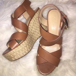 Michael kors nude wedges size 6