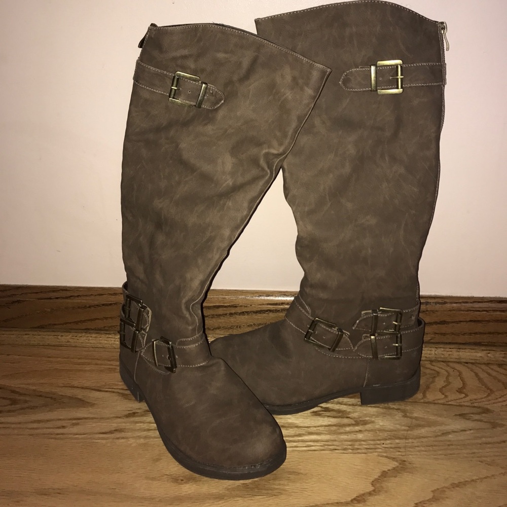 Boots- worn once